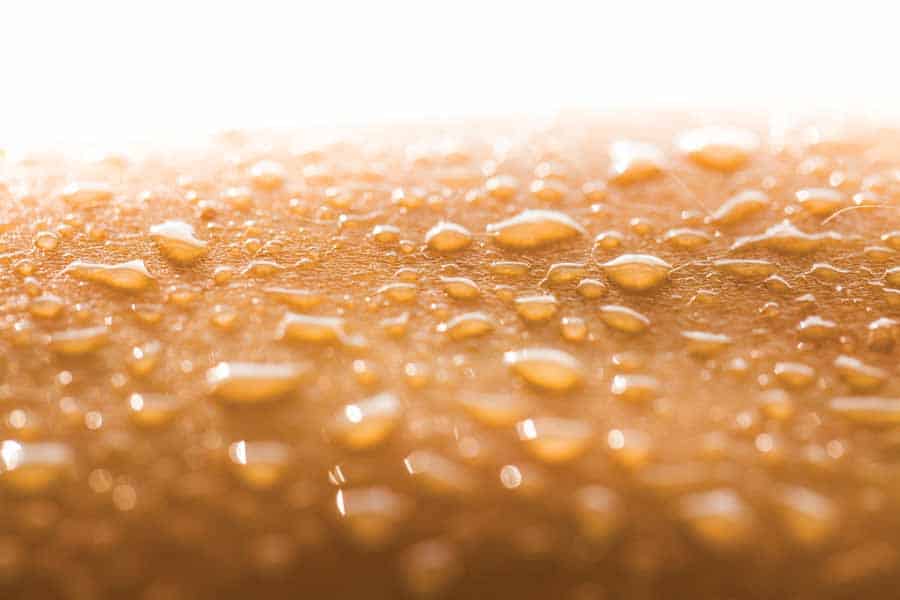 Skuteczne nawilżanie sk&oacute;ry po lecie